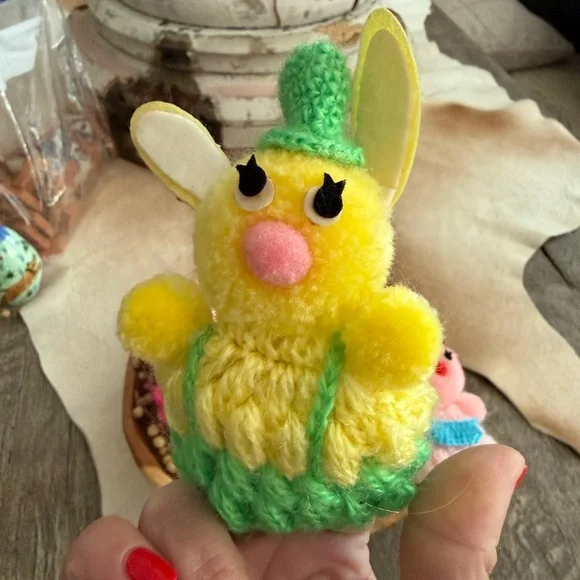 Vintage Handmade Easter Chick & Bunny Trio Finger Puppets Easter Home Decor - Picture 10 of 10